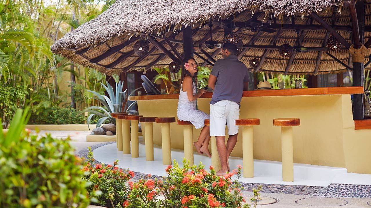 Thompson Zihuatanejo, A Beach Resort, By Hyatt Restoran fotoğraf